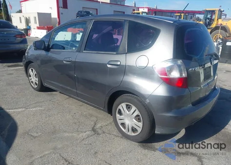2011 Honda Fit из США, поврежденный, VIN JHMGE8H38BC027363